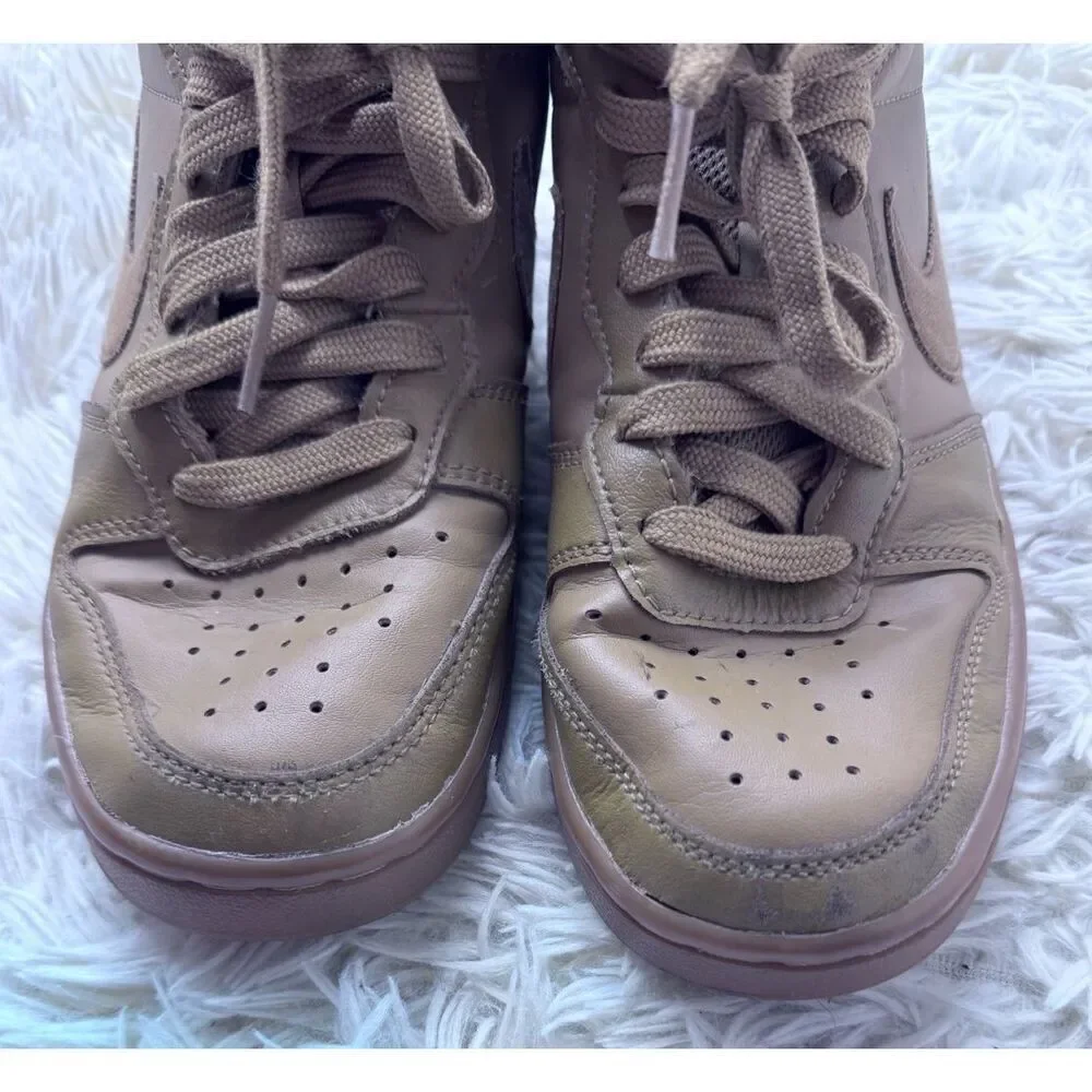 Boys Tan Nike High Top Sneakers size 4.5Y